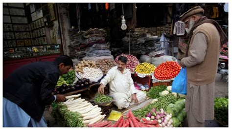 Food Inflation Spirals Out Of Control In Pakistan, Public Anger Mounts ...