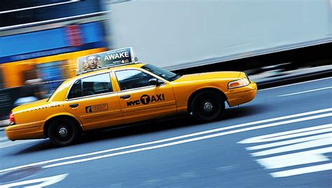 Uber与Lyft崛起 纽约出租车何去何从？|界面新闻