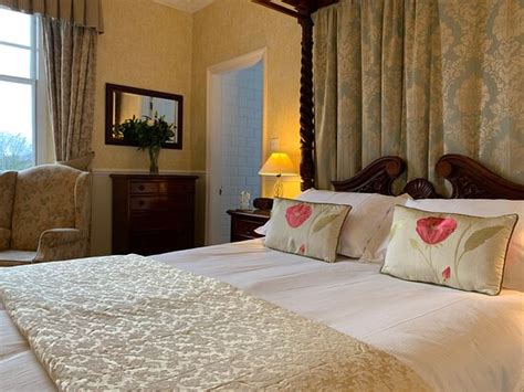 IVYTHWAITE LODGE (Windermere, Lake District) - Inn Reviews, Photos ...