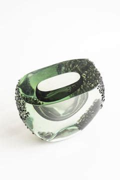 Smoke Core Textured Glass Decor – InscaleHome