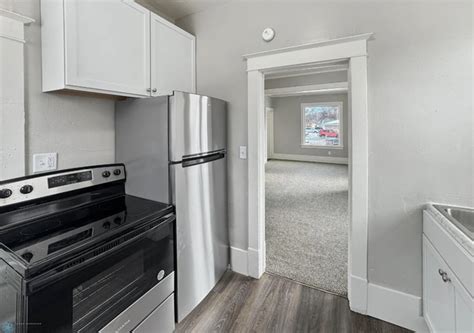 906 12th St N, Fargo, ND 58102 | Homes.com