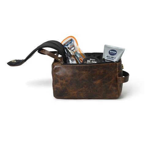 Buy Leather Toiletry Bags Online | Travel Toiletry Bag | MaheTri