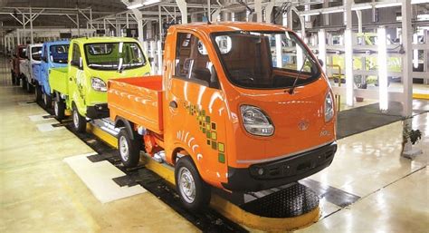 Fast-recovering LCV market brings smiles to Indian OEMs in H1 FY2017 ...