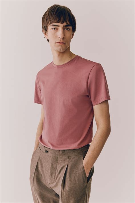 Slim Fit Pima cotton T-shirt - Raspberry red - Men | H&M IN