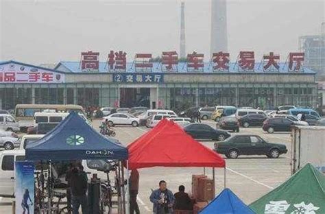 在北京的二手车市场，一辆车不到1000元__财经头条