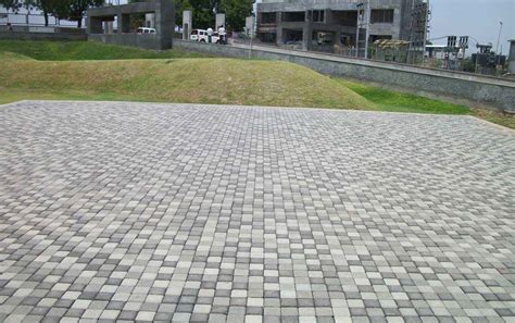 Cobble Square – Timeless Concrete Square Cobble Stones | VYARA