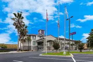 Book Sleep Hotels in Valdosta, GA - Choice Hotels