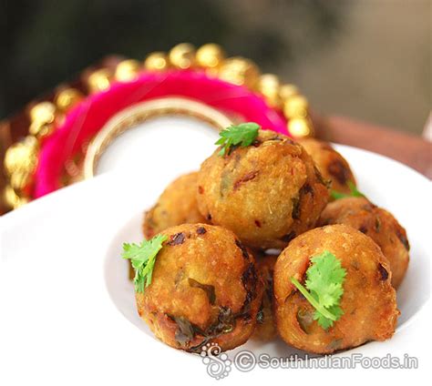 Vazhakkai bonda | Raw banana balls-How to make-Step by step photos & video