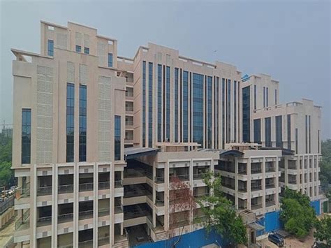 NBCC sells all office space inventory at World Trade Center, valuing Rs ...