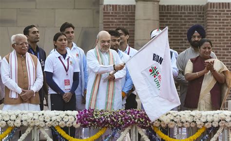 PM Modi fulfilled Sardar Patel's dream of truly unified India by ...