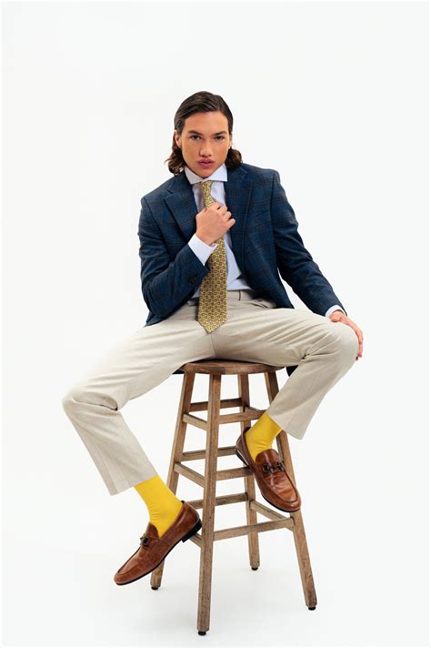 TOP 20 TOP-SELLING FASHION ACCESSORIES STATISTICS 2025 - best colorful ...