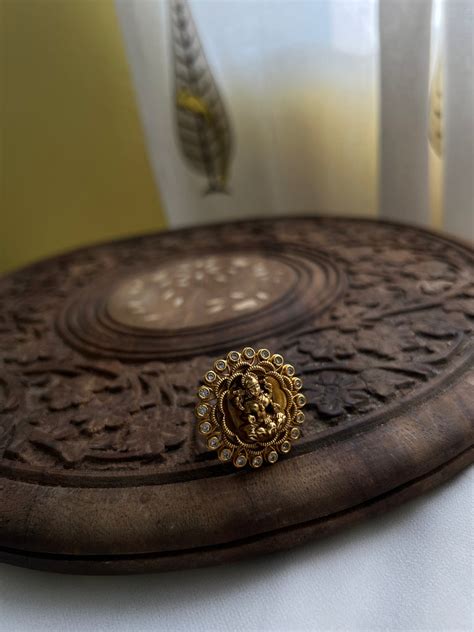Antique lakshmi temple ring – House of Jhumkas