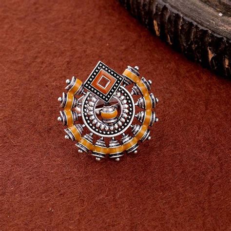 Sanwari Half Moon Ring – VOYLLA
