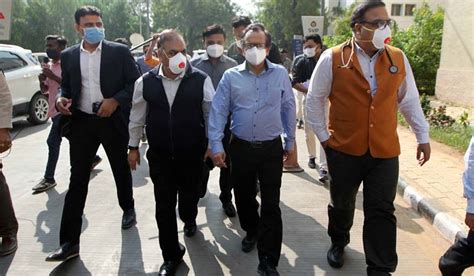 Ahmedabad hospitals' body issues guidelines for COVID-19 admissions ...