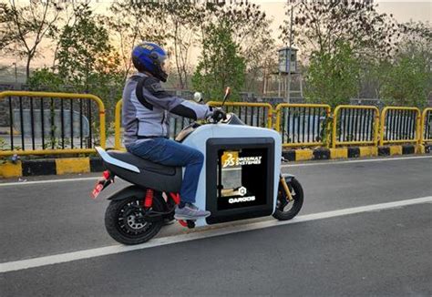 Ashok Leyland expands CNG portfolio, launches Ecomet Star ICV CNG ...