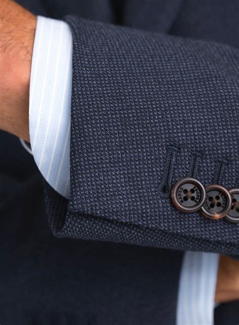 Custom Suits for Men 的图像结果