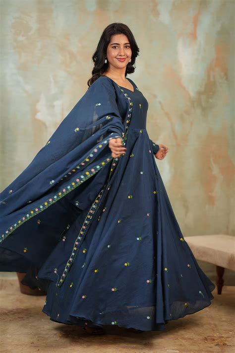 Kayal – Yazhli Collection