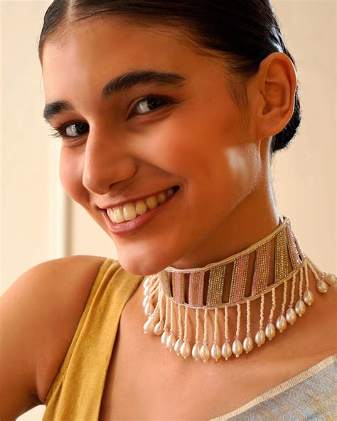 Mastering Color Coordination: Elevate Your Style with Fashion Jewelry
