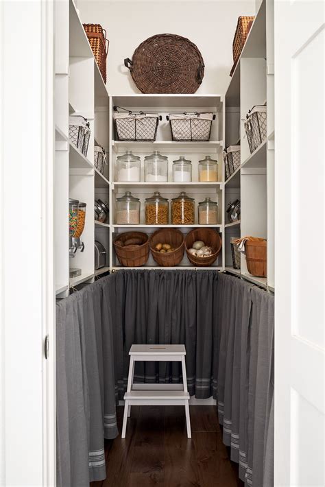 Small Kitchen Wall Pantry Ideas 的图像结果