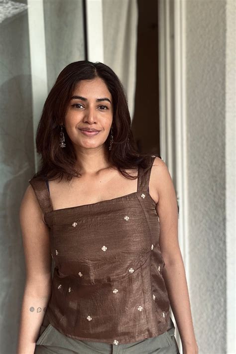 Rhea Brown Embroidered Top – Saaki