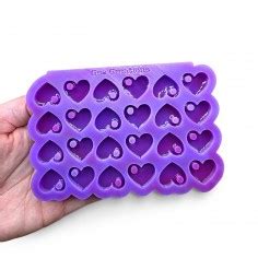 Stampi in silicone per creare oggetti con la resina