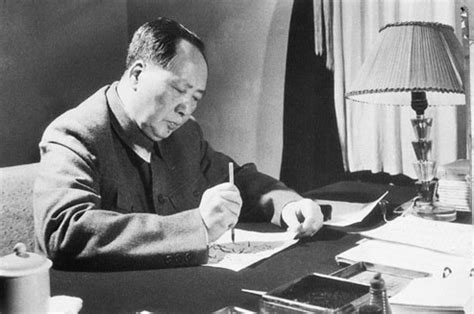 1976年12月26日毛泽东《论十大关系》重新发表 - 历史上的今天