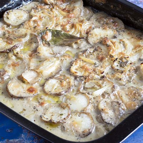 Jerusalem artichoke gratin - vegan - Cook Veggielicious