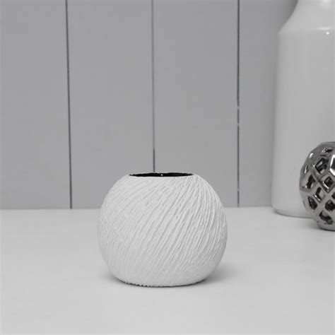 Buy Splendid Leo Round Votive from Home Centre at just INR 249.0