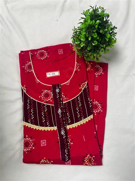 Red Wine & Maroon colour Floral design printed Round neck cotton nighty ...