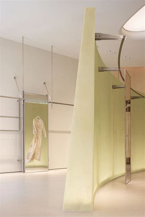 Store changing room design | Fitting room design retail, Changing room ...