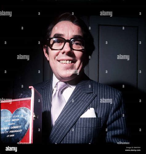 Ronnie Corbett Comedian Actor at the business awards 1968 Stock Photo ...