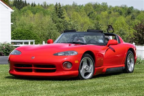 7k-Mile 1992 Dodge Viper RT/10 for sale on BaT Auctions - sold for $59,077 on July 2, 2023 (Lot ...