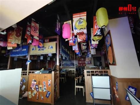 柳州一餐饮店突然关门员工被欠薪，老板：“没钱！”_澎湃号·媒体_澎湃新闻-The Paper