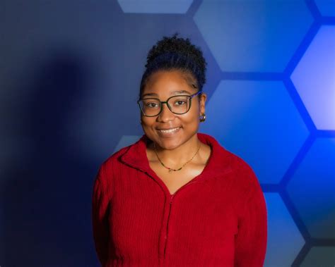 12 Famous People from Indiana Who Made It Big - Get Indiana.