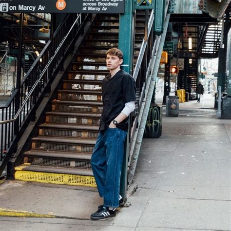 DW-5600RL-1 | G-SHOCK DIGITAL 5600 SERIES | CASIO INDIA