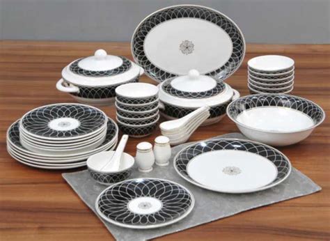 The Complete Guide to Picking The Best Dinner Set Brand in India