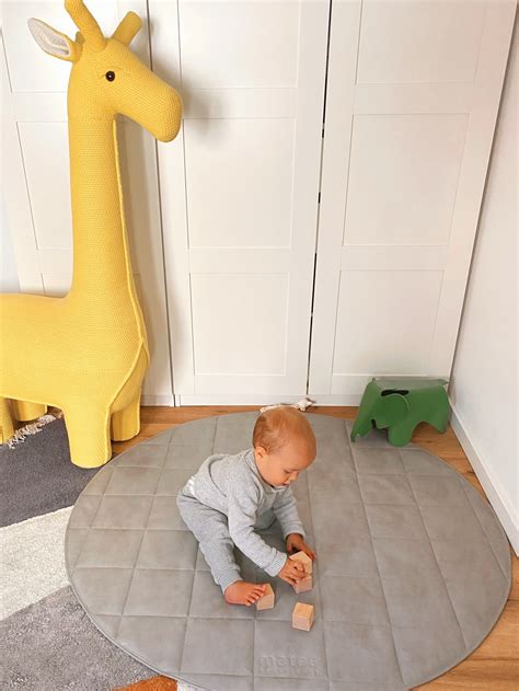 Quilt Nº 11 120cm round - mates for living high chair mat, floor protection