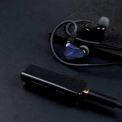 Truthear x Crinacle ZERO: BLUE2 + FiiO BTR11
