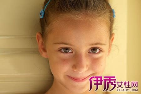 【发育期女孩】【图】发育期女孩照片欣赏 了解他们青春期的成长情况(2)_伊秀亲子|yxlady.com