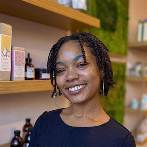 Meet Our Team - Sydne | [salon] 718