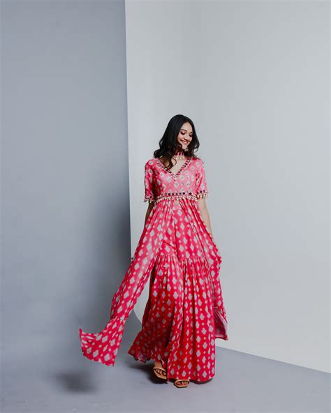 Pink Poly Georgette Geometric Printed Sharara Set – Ria Shah Label