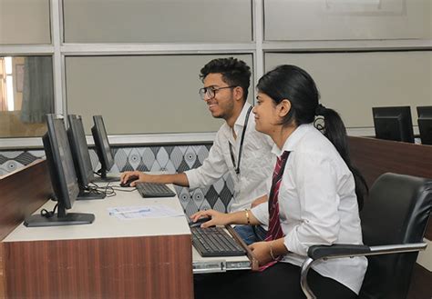 Best Biotechnology Institute (College) in Punjab, India - Chandigarh ...