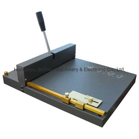 Rezultat imagine pentru Book Creasing Machine