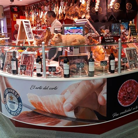 MERCAT DE SANT ADRIÀ DE BESÒS - All You Need to Know BEFORE You Go 2026 ...
