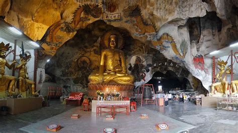 Free Things To Do In Ipoh: From Trekking To Souvenir Hunting And More