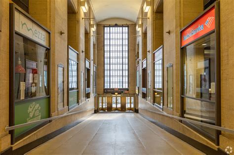 2 N Riverside Plz, Chicago, IL 60606 - Two North Riverside Plaza | LoopNet