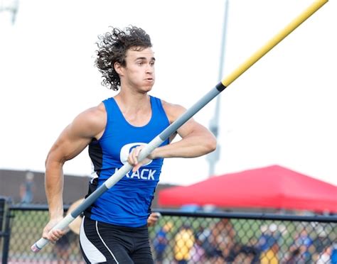 South Jersey track star shatters state record in epic 100 dash at 2024 ...