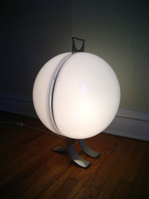 flatout design: Orb Floor Lamp