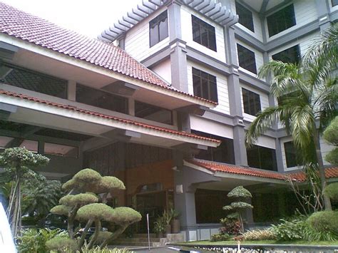 HOTEL PERMATA INTERNATIONAL (Bandung) - Hotel Reviews, Photos, Rate ...