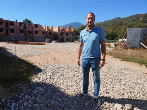 Izgradnja stambene zgrade za mlade teče planiranom dinamikom | Foča24 ...